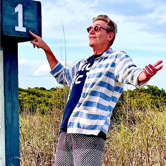 Meet your Posher, Bruce - Picture 1 of 1